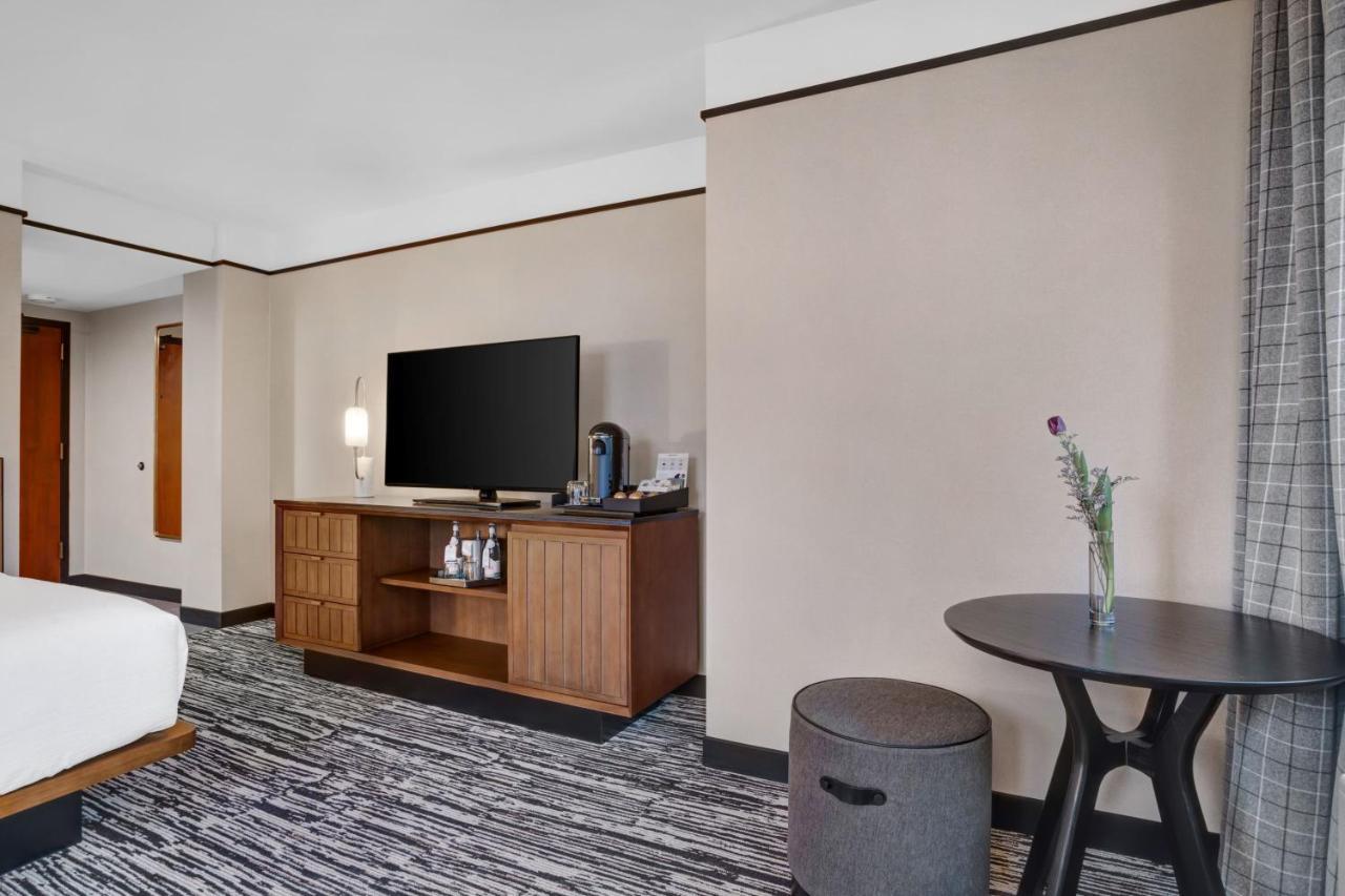 Hotel Indigo - Minneapolis Downtown By Ihg Bagian luar foto